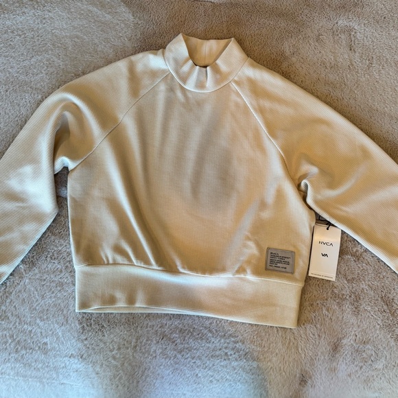 RVCA Tops - RVCA Cream Mock Neck Sweatshirt